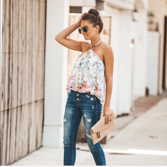 LAST ONE Water Lily Halter Top Vici - Picture 5 of 7